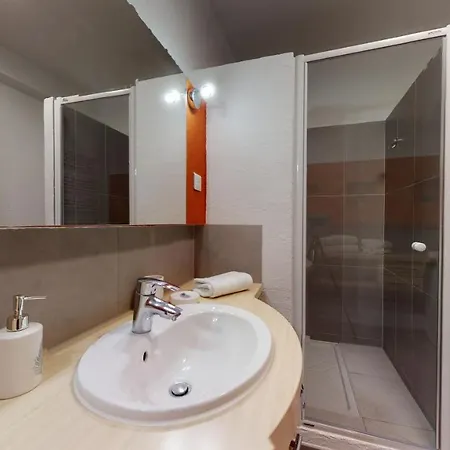 Le Nid Cosy + 1 Garage Apartamento